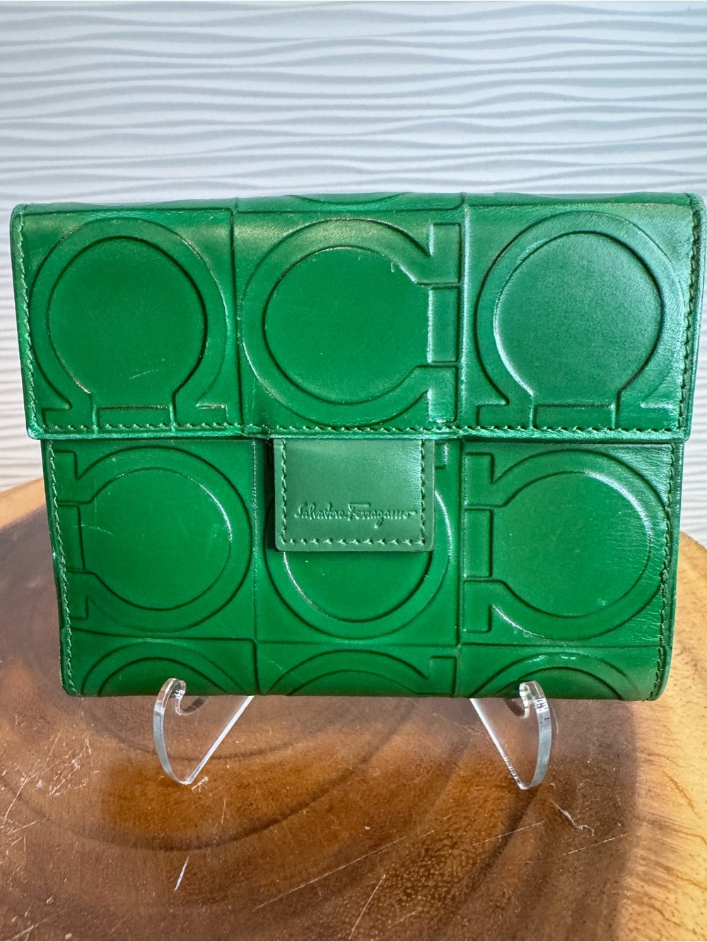 Salvatore Ferragamo Emerald Green Embossed Gancini Leather wallet